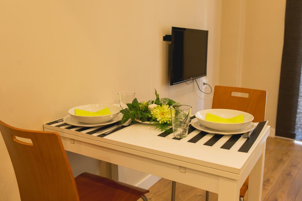 Ab Apartamentos Trinidad Málaga Quarto foto