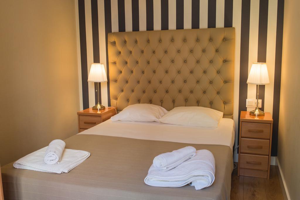 Ab Apartamentos Trinidad Málaga Quarto foto