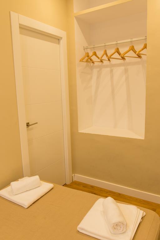 Ab Apartamentos Trinidad Málaga Quarto foto